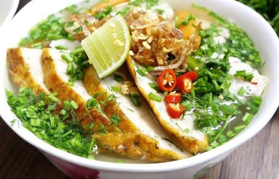 Bánh canh chả cá