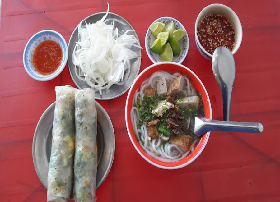 Banh canh Duyên siêu ngon