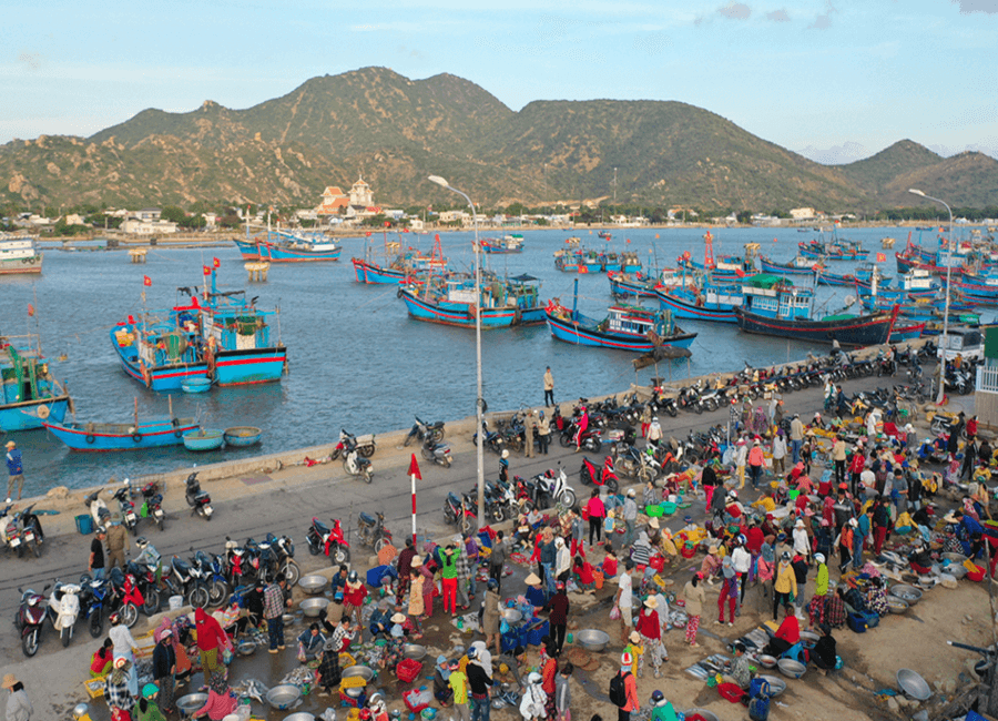 Chợ Nại Ninh Thuận – Nét đẹp văn hóa khu chợ hải sản độc đáo