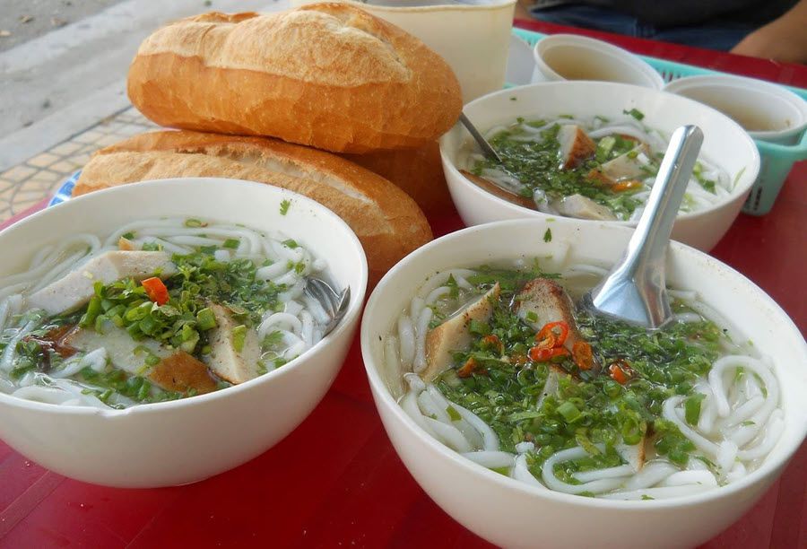 Món bánh canh ngon “gây thương nhớ” ở quán Mai Lý Phan Rang