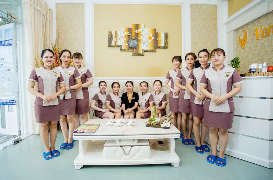 Đội ngũ nhân viên ở thẩm mỹ viện Venice Spa & Beauty Center