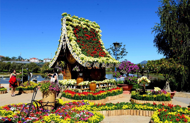 Công viên hoa Đà Lạt sở hữu đa dạng của hàng trăm loài hoa quý hiếm từ nhiều châu lục khác nhau