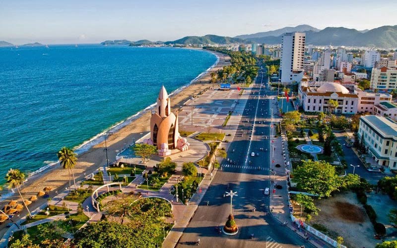 Nha Trang luôn là điểm đến hấp dẫn hàng đầu cho du khách trong và ngoài nước