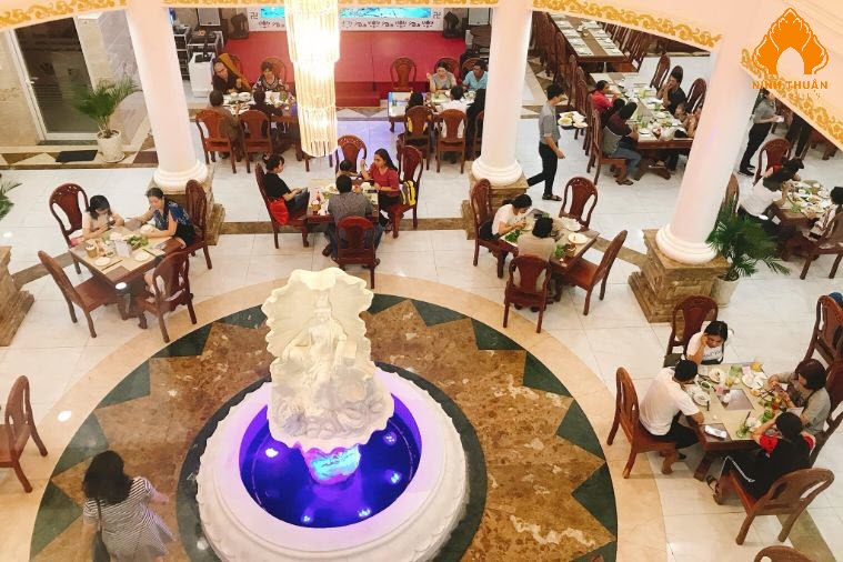 Nhà hàng buffet chay Phan Thiết – Hương Sen Trắng