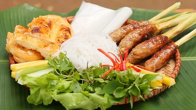 Bánh xèo nem lụi Đà Nẵng