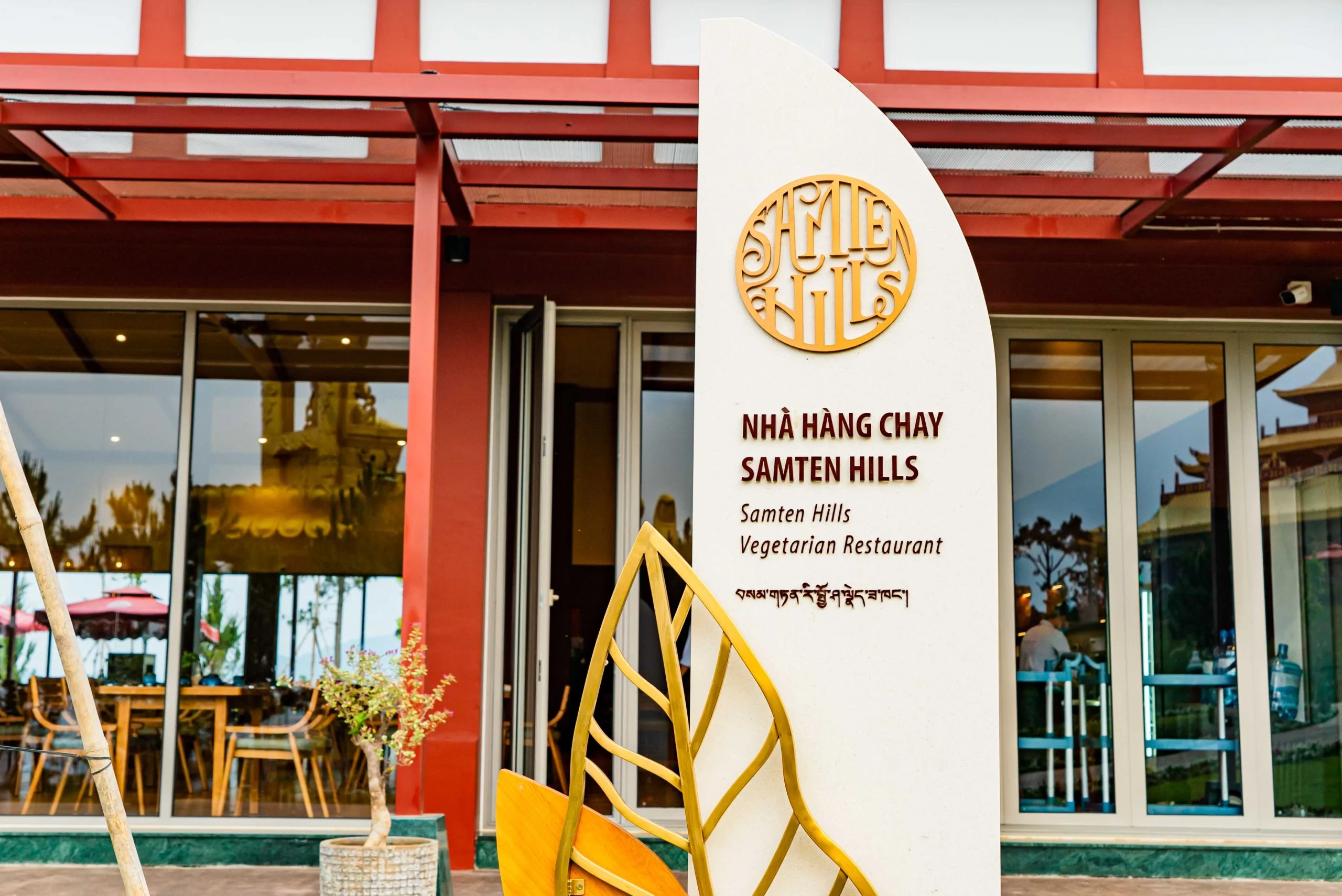 Nhà hàng chay tại Samten Hills Đà Lạt