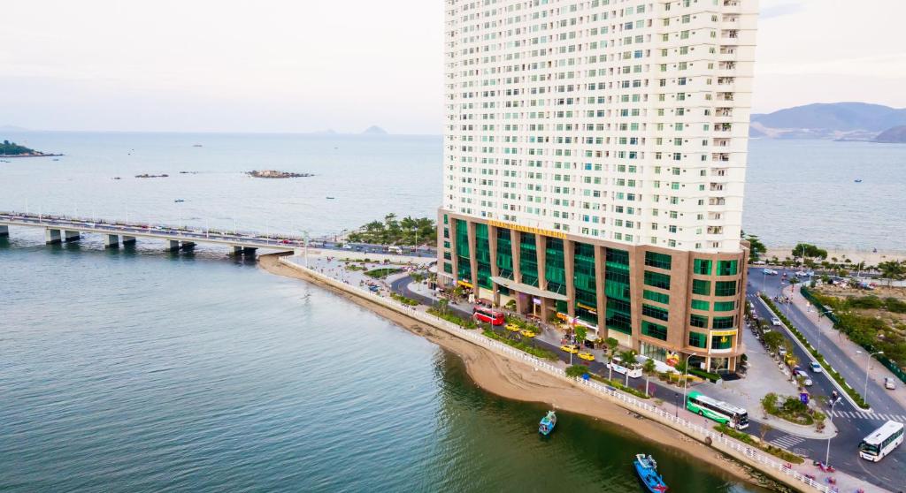 Khách sạn Mường Thanh Luxury Khánh Hòa