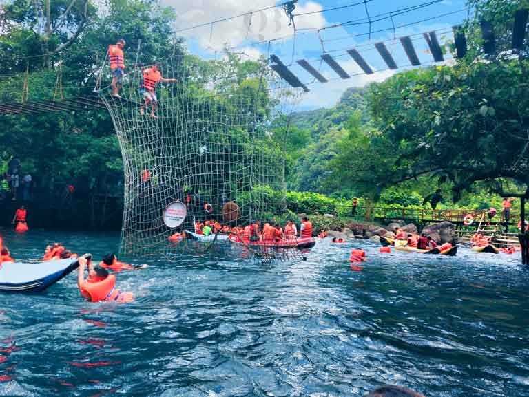 Tour Đà Nẵng Quảng Bình 2 Ngày 1 Đêm