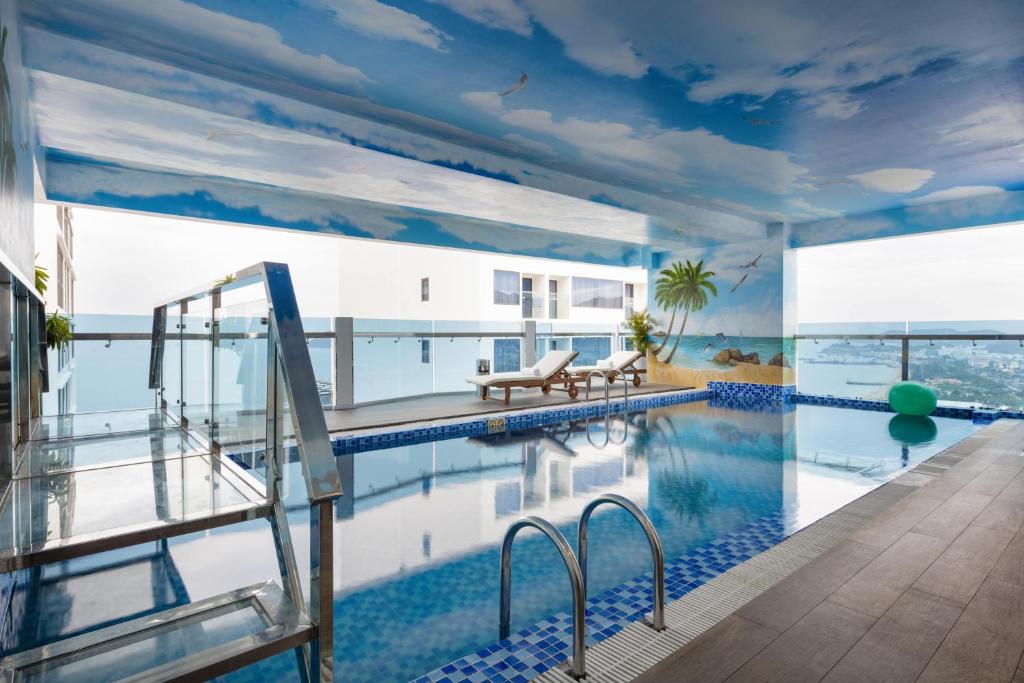 Khách sạn Lucky Sun Nha Trang