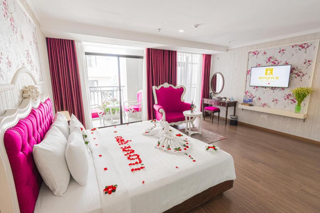 Khách Sạn Bonjour Nha Trang