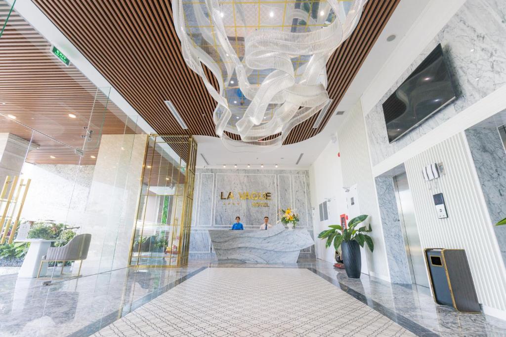 Khách Sạn La Vague Nha Trang