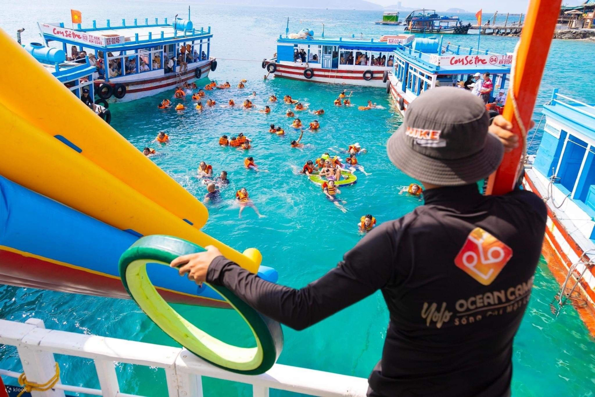 Floating Bar Boat Party Nha Trang Island Hopping Tour