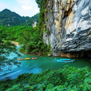 Tour Đà Nẵng Huế Quảng Bình 3 Ngày 2 Đêm