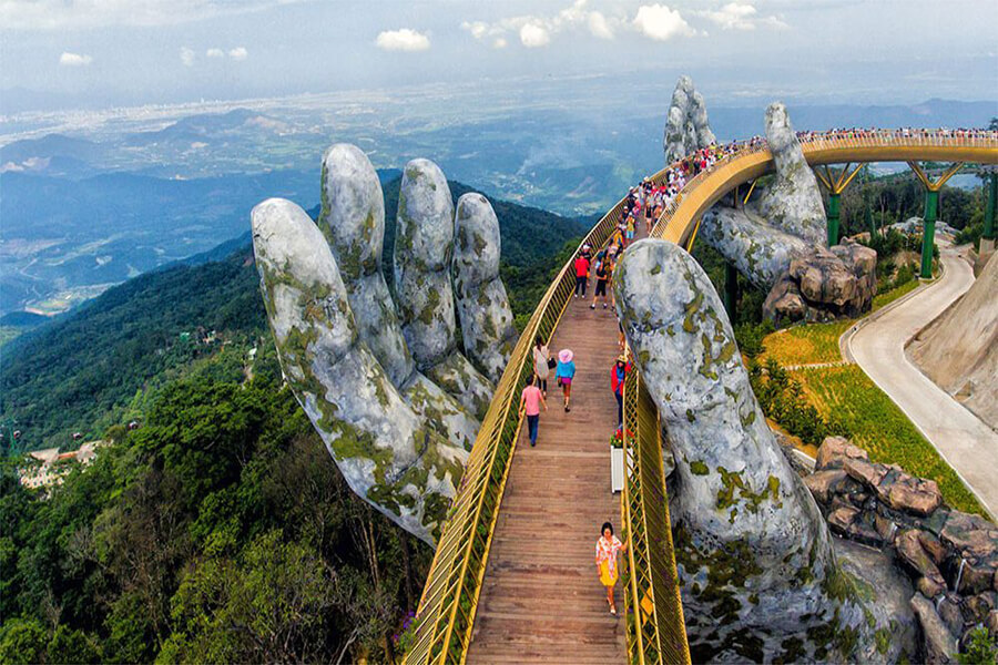 Cau vang da nang