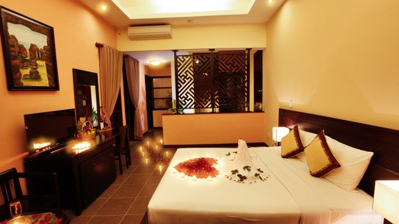 Chính sách phụ thu