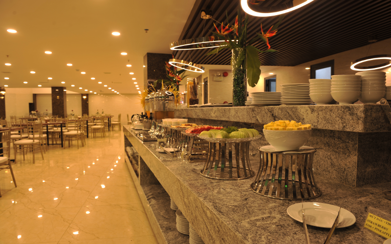 Quầy buffet Daisy Gold Đà Lạt