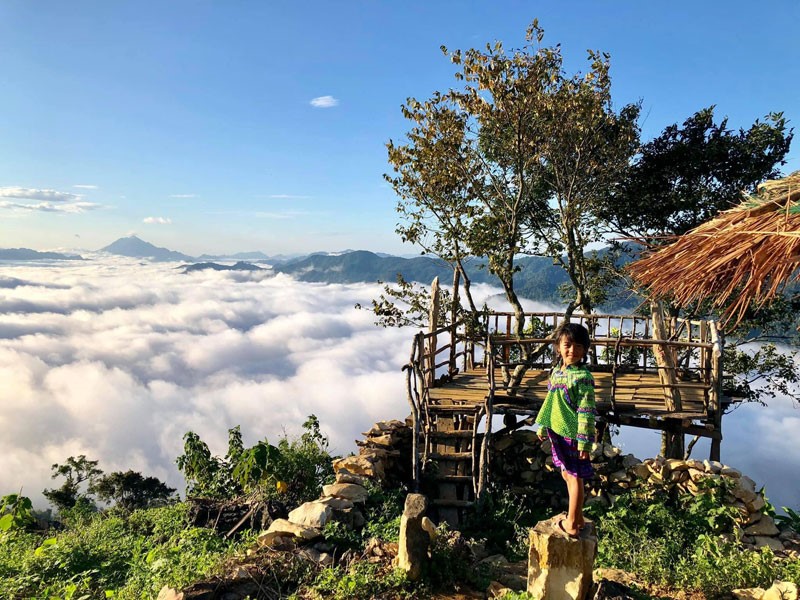 CỔNG TRỜI SĂN MÂY SAPA 