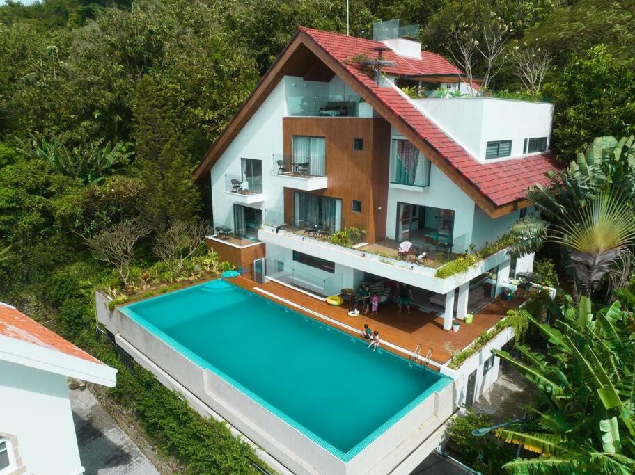 Review Villa Vũng Tàu cho 30 người sang trọng, cao cấp 2024