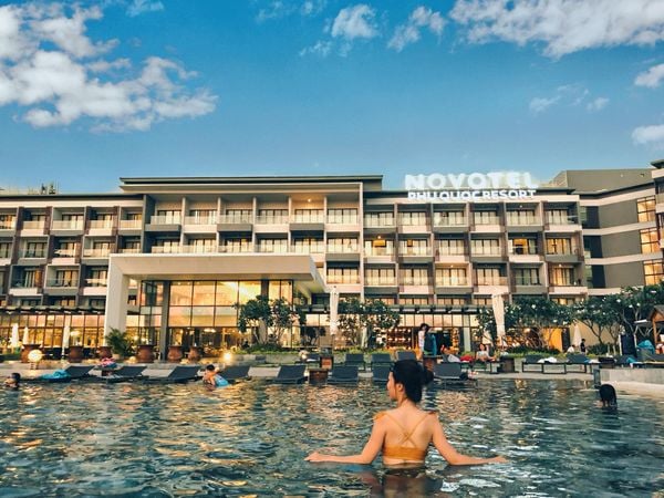 Novotel Phú Quốc Resort – Review các dịch vụ phòng ở, ăn uống và vui chơi có gì?