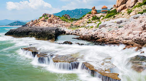 [TOUR 1 NGÀY]: Chinh Phục Đá Hang – Thác 5 Tầng tại Núi Chúa