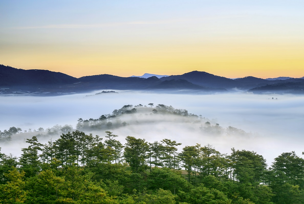 Núi Langbiang Đà Lạt