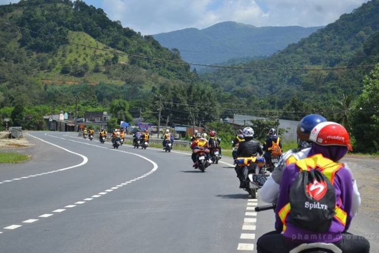 Khách sạn Ngôi sao Liên Đô với chất lượng xe tốt và dịch vụ chu đáo đã thu hút được nhiều khách hàng.