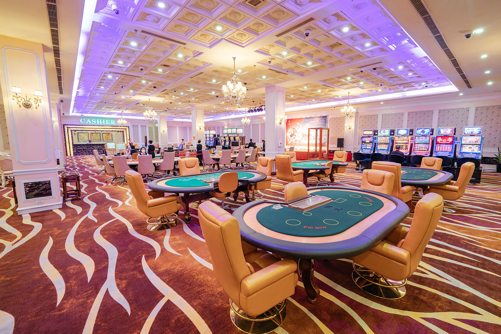 Casino Hoàng gia tại Royal Halong Hotel