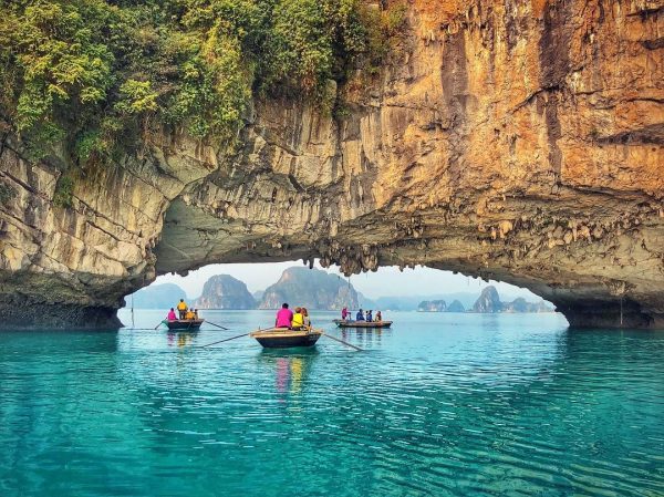 Tour Quảng Ninh Du Thuyền Hạ Long – Paradise 2N1Đ