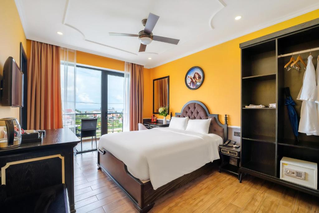 Athenia Boutique Hotel & Spa Hội An