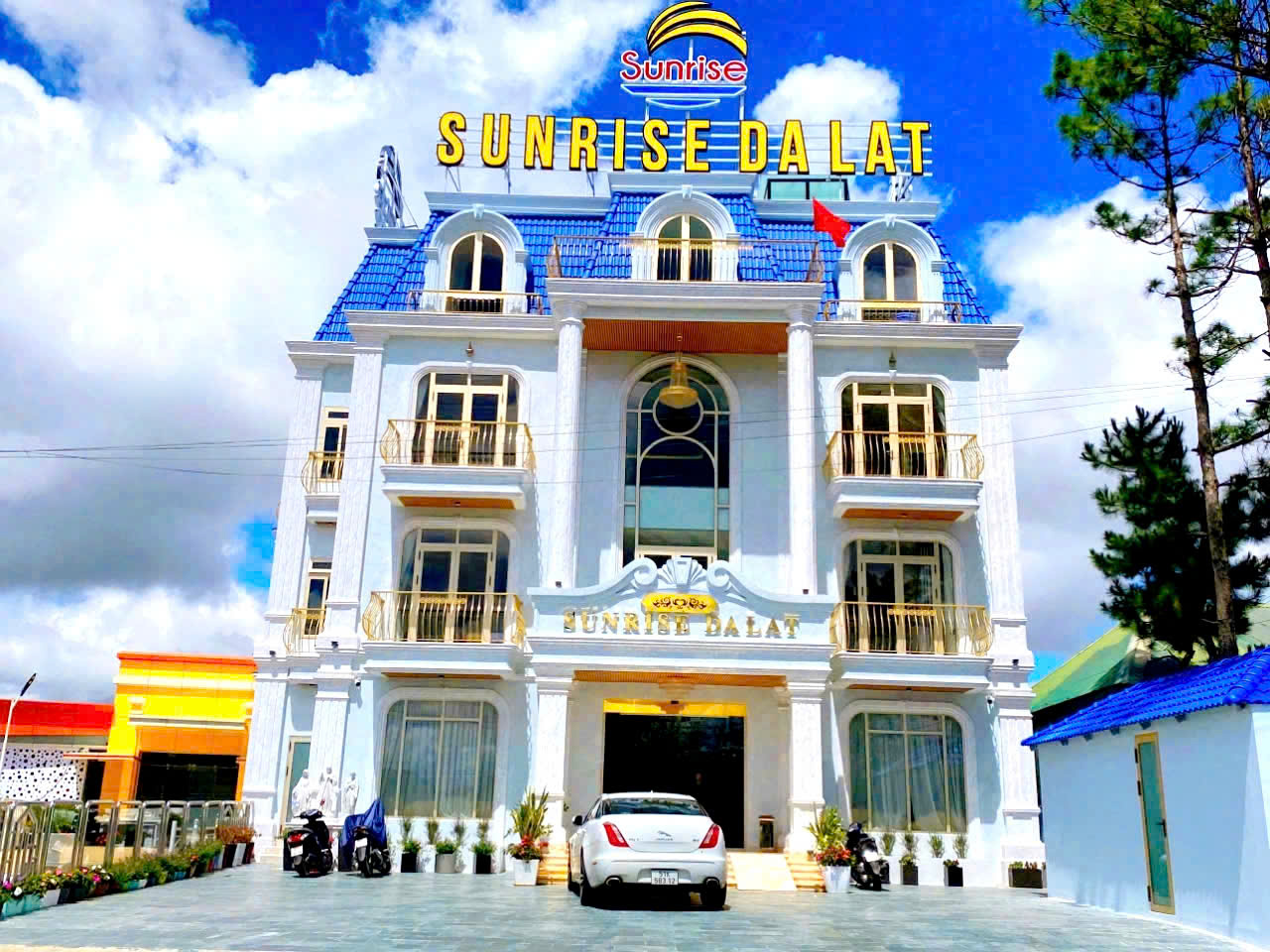 Khách Sạn Sunrise Đà Lạt