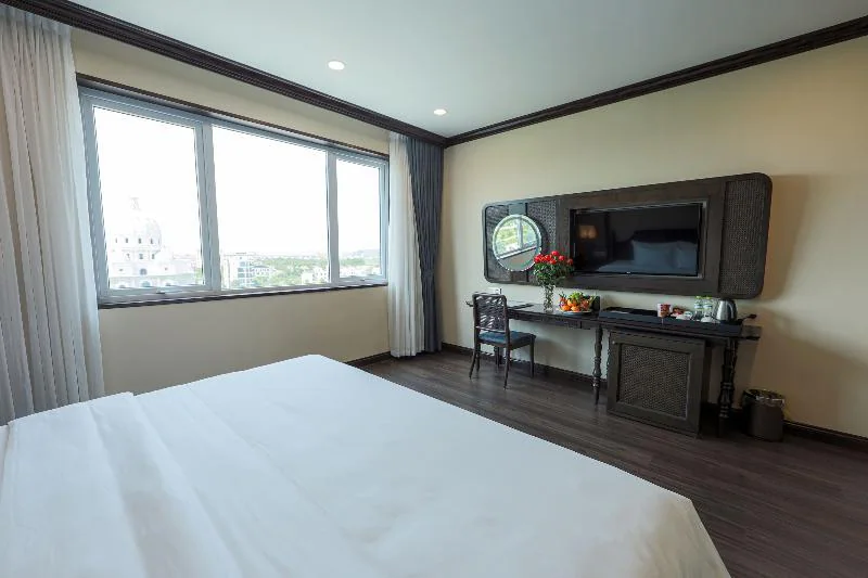 Ninh Binh Legend Hotel