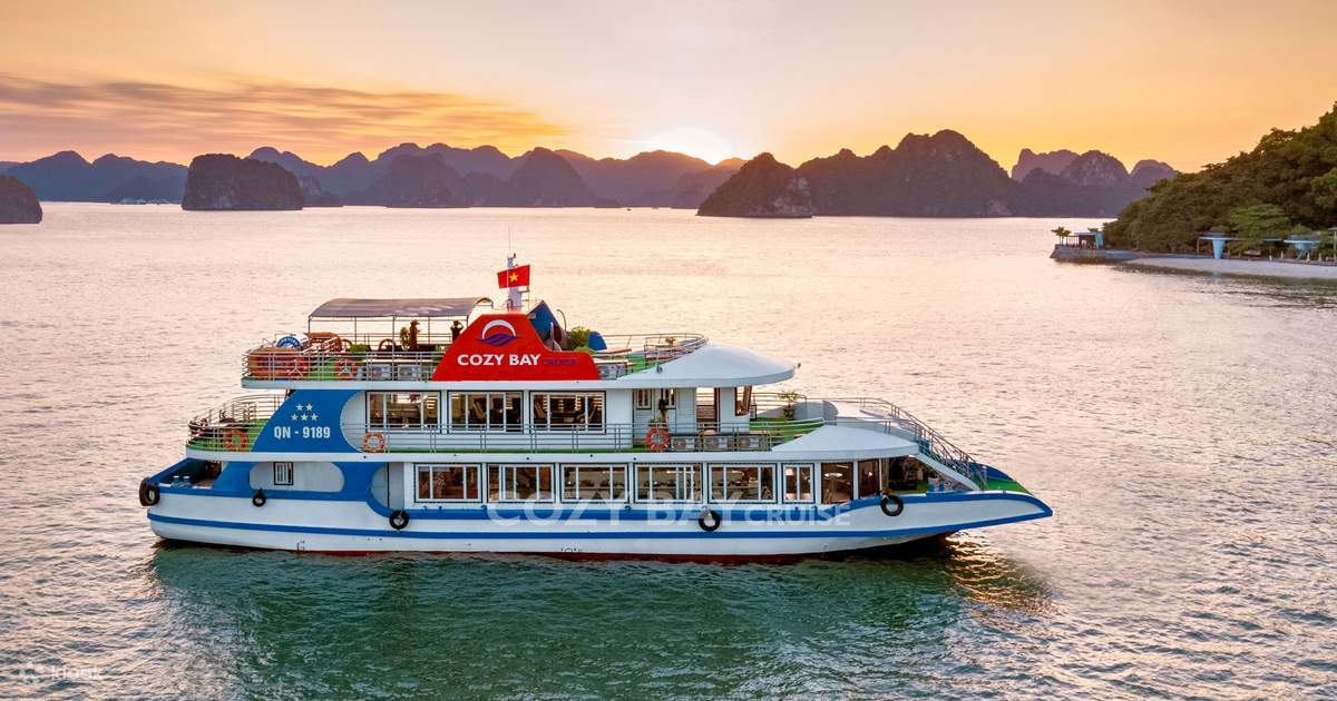 Du thuyền Cozy Bay Cruise