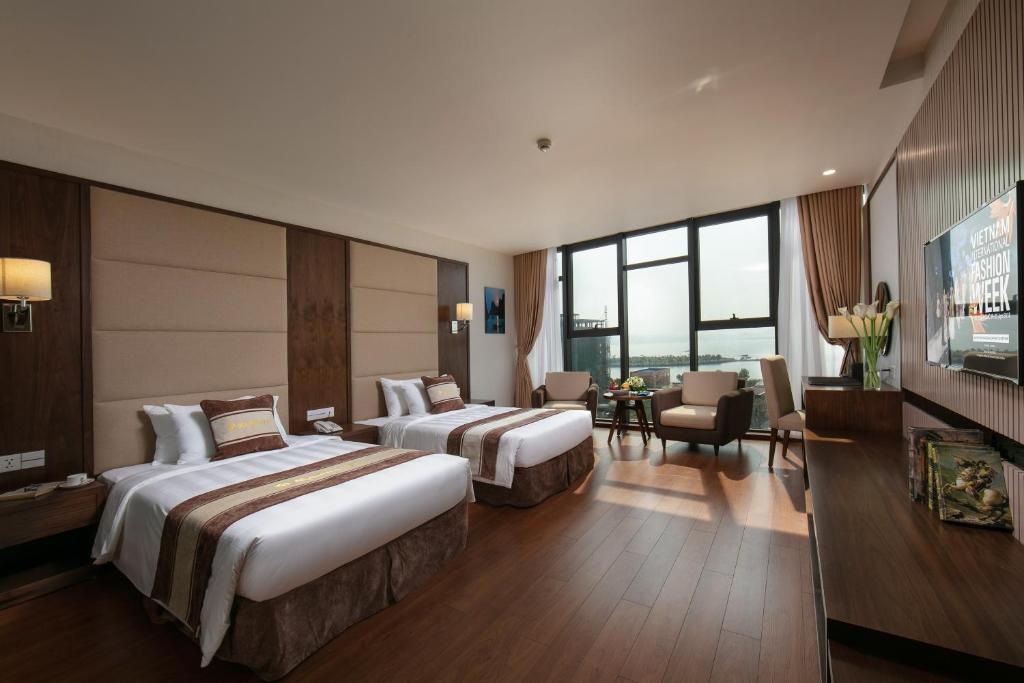 Khách sạn Marina Hạ Long - Hotel Marina Halong