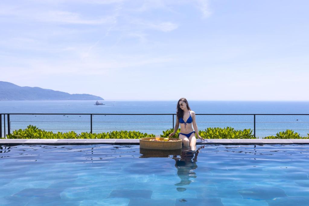 J-BAY Beachfront Boutique Hotel Đà Nẵng