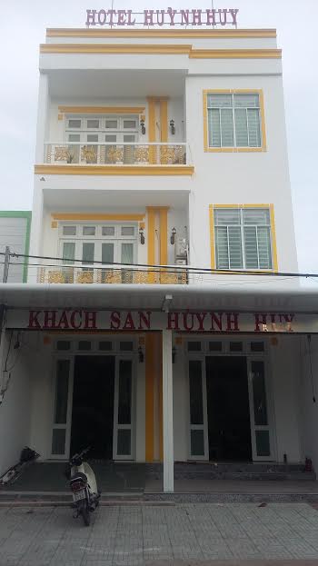 Khách sạn Huỳnh Huy Trà Vinh