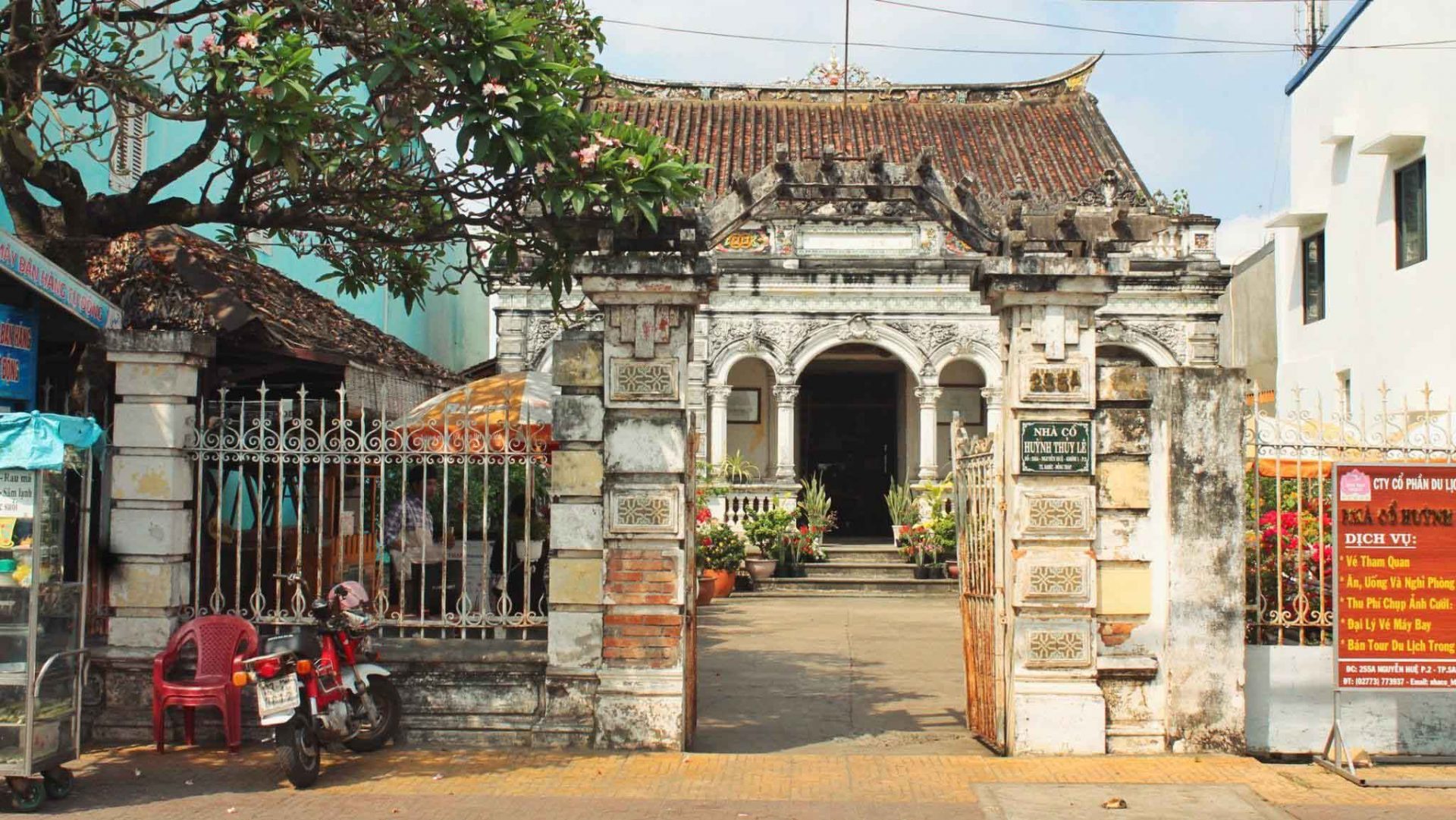 Check-in nhà cổ Huỳnh Thủy Lê