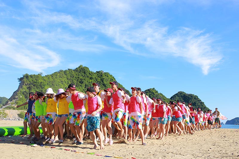 Tổ chức Teambuilding bổ ích